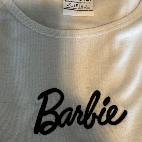 Barbie White Apparel Tag - Picture 3 of 3